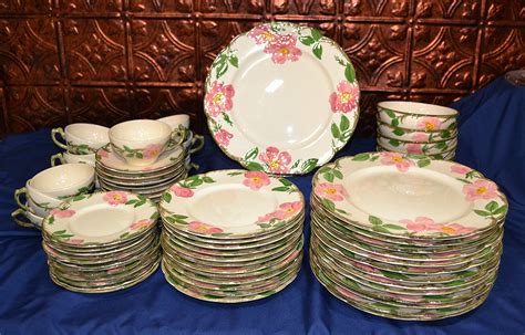 Desert rose dinnerware - Product Description. Desert Rose the largest selling pattern in the history of American dinnerware, made its debut in later 1941. It has enjoyed the world's longest period of popularity of any dinnerware pattern produced by a single company. The Rose Rugosa, rugged wild rose of poem and song was a natural design selection.